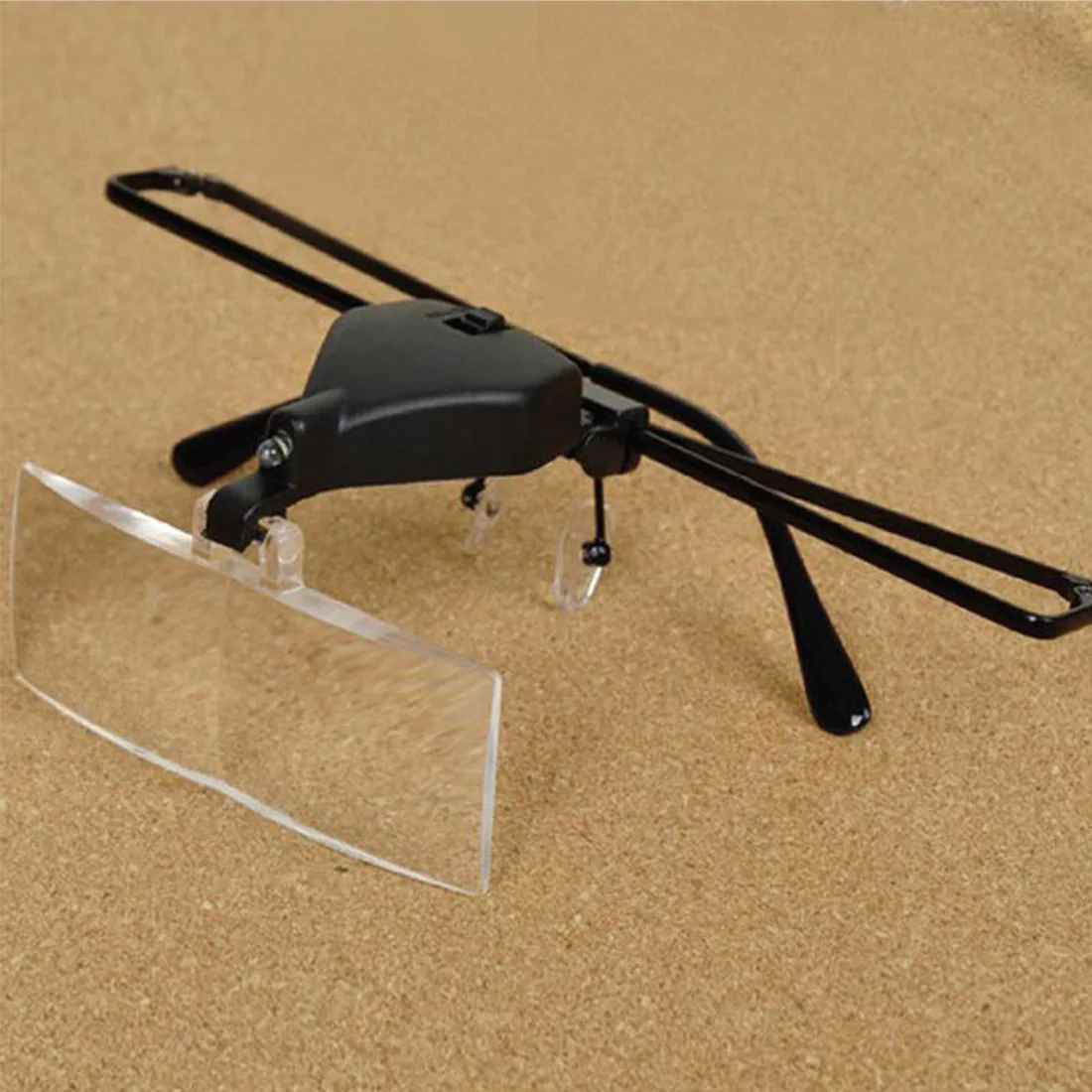 Loupe LED loupe réglable Exten - Eyelash Extension With Glasses avis et prix